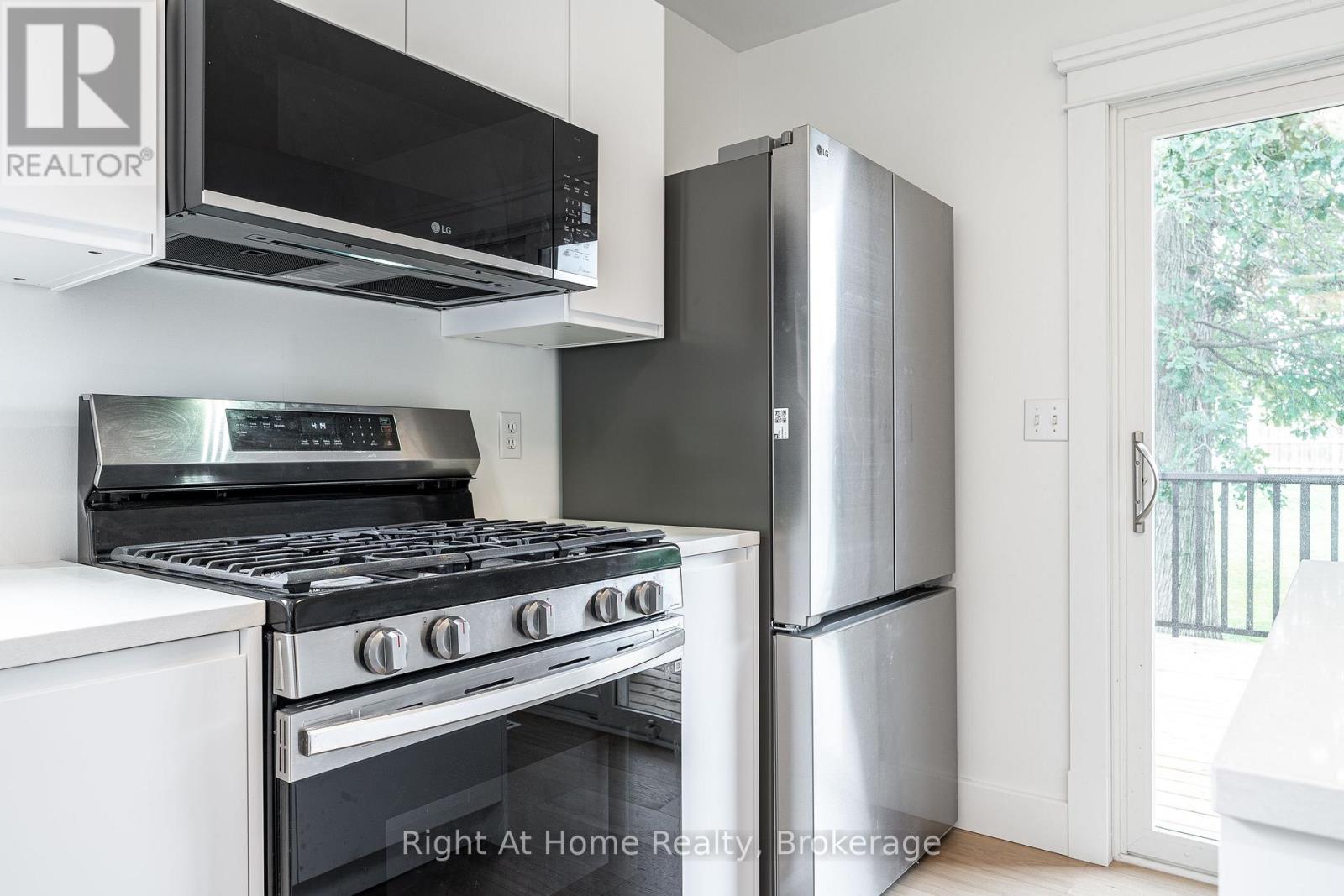 310 Briarhill Drive, Stratford, Ontario  N5A 7S2 - Photo 13 - X13808830