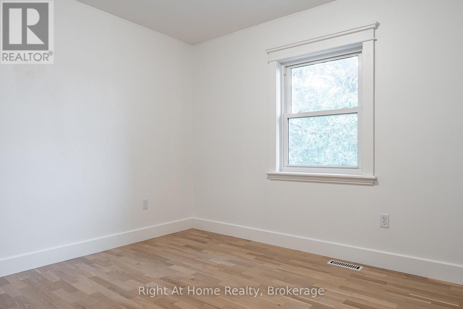 310 Briarhill Drive, Stratford, Ontario  N5A 7S2 - Photo 19 - X13808830