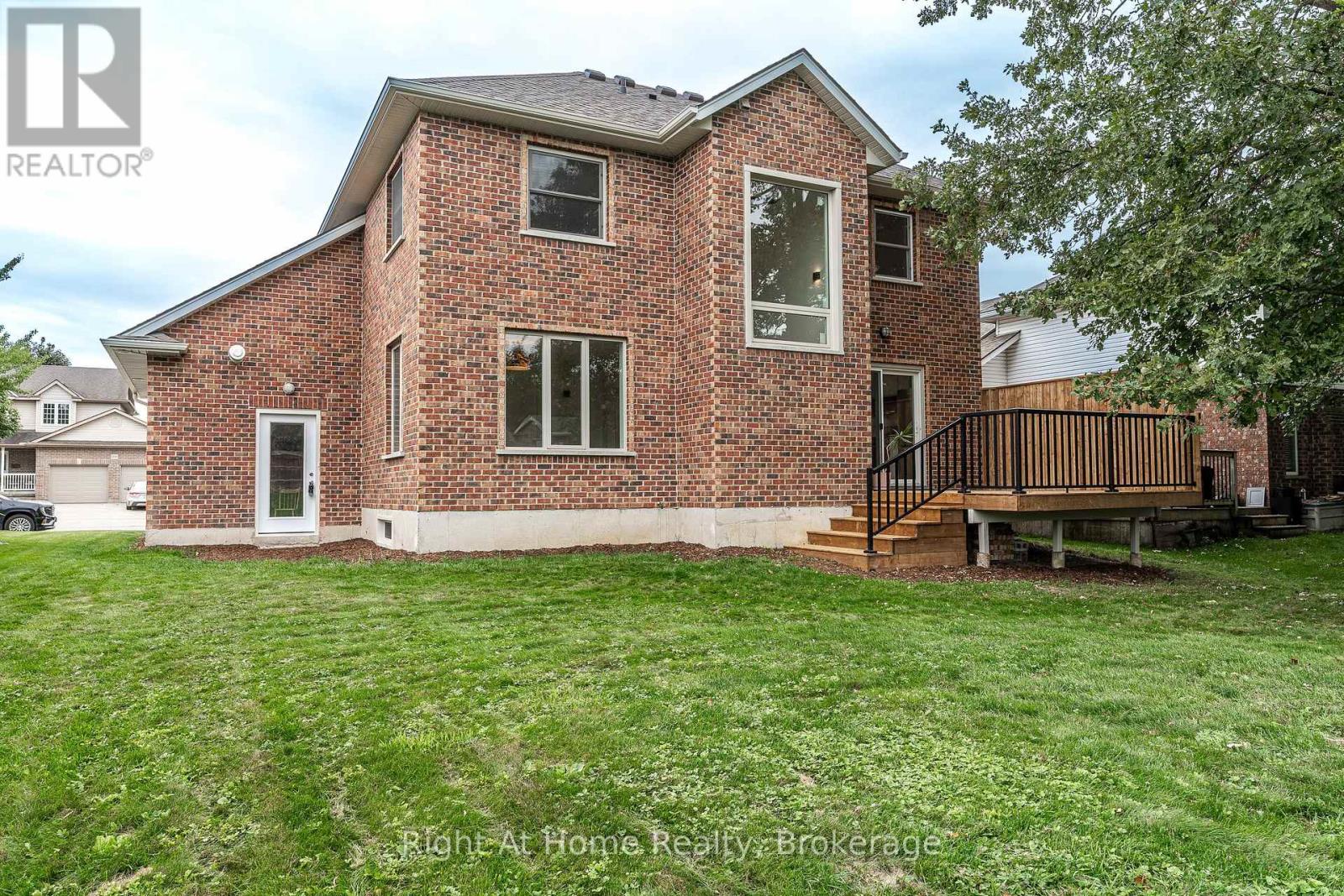 310 Briarhill Drive, Stratford, Ontario  N5A 7S2 - Photo 30 - X13808830