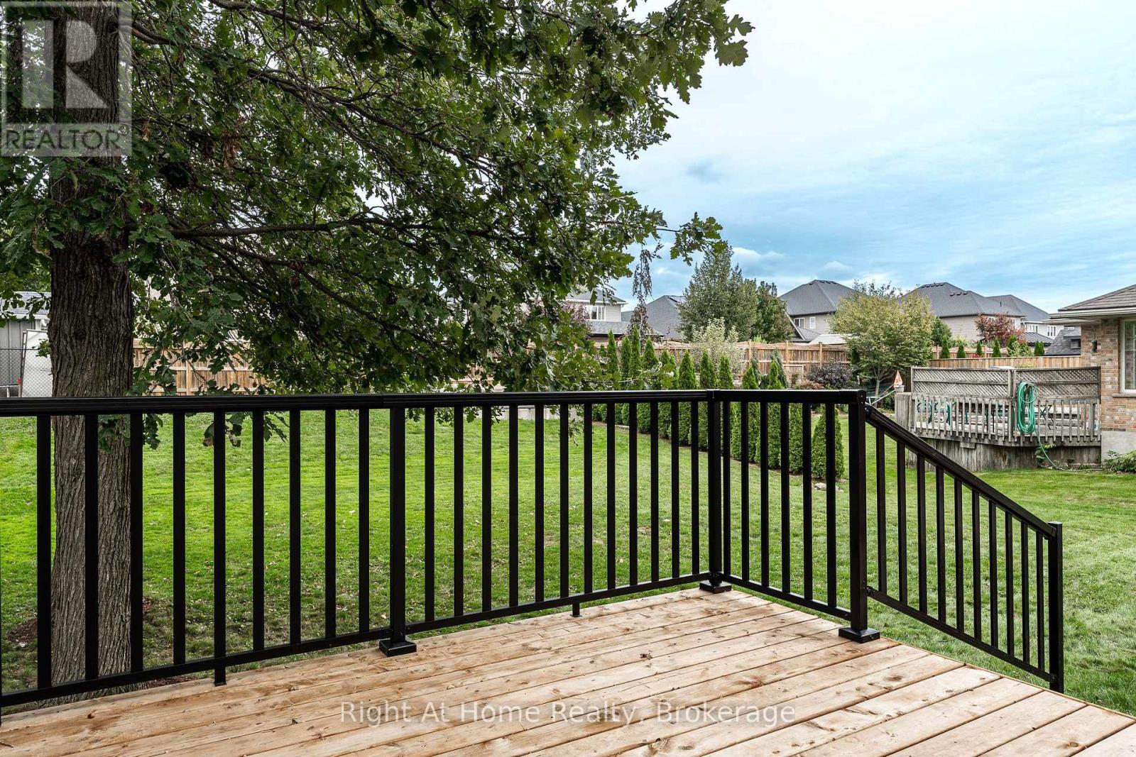 310 Briarhill Drive, Stratford, Ontario  N5A 7S2 - Photo 33 - X13808830