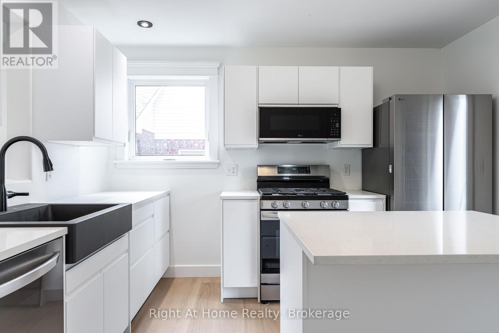 310 Briarhill Drive, Stratford, Ontario  N5A 7S2 - Photo 9 - X13808830