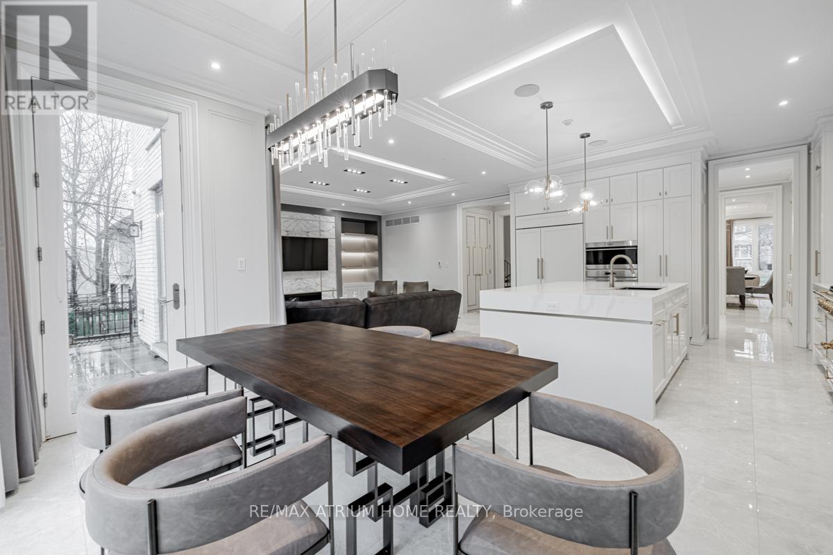 319 Richview Avenue, Toronto, Ontario  M5P 3G4 - Photo 21 - C13808744