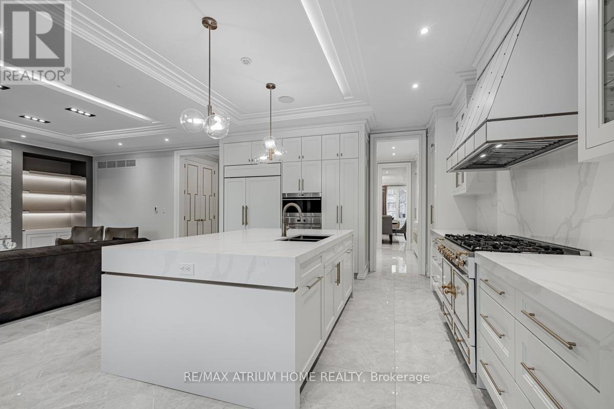 319 Richview Avenue, Toronto, Ontario  M5P 3G4 - Photo 22 - C13808744