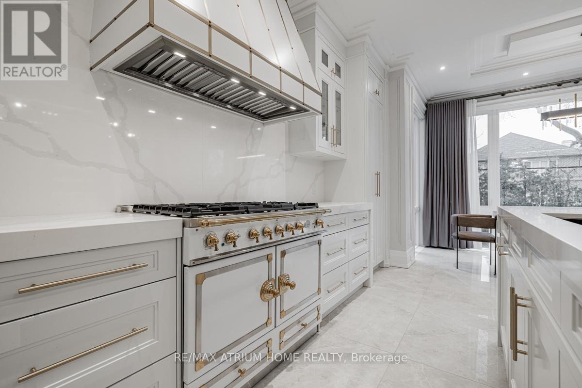 319 Richview Avenue, Toronto, Ontario  M5P 3G4 - Photo 25 - C13808744