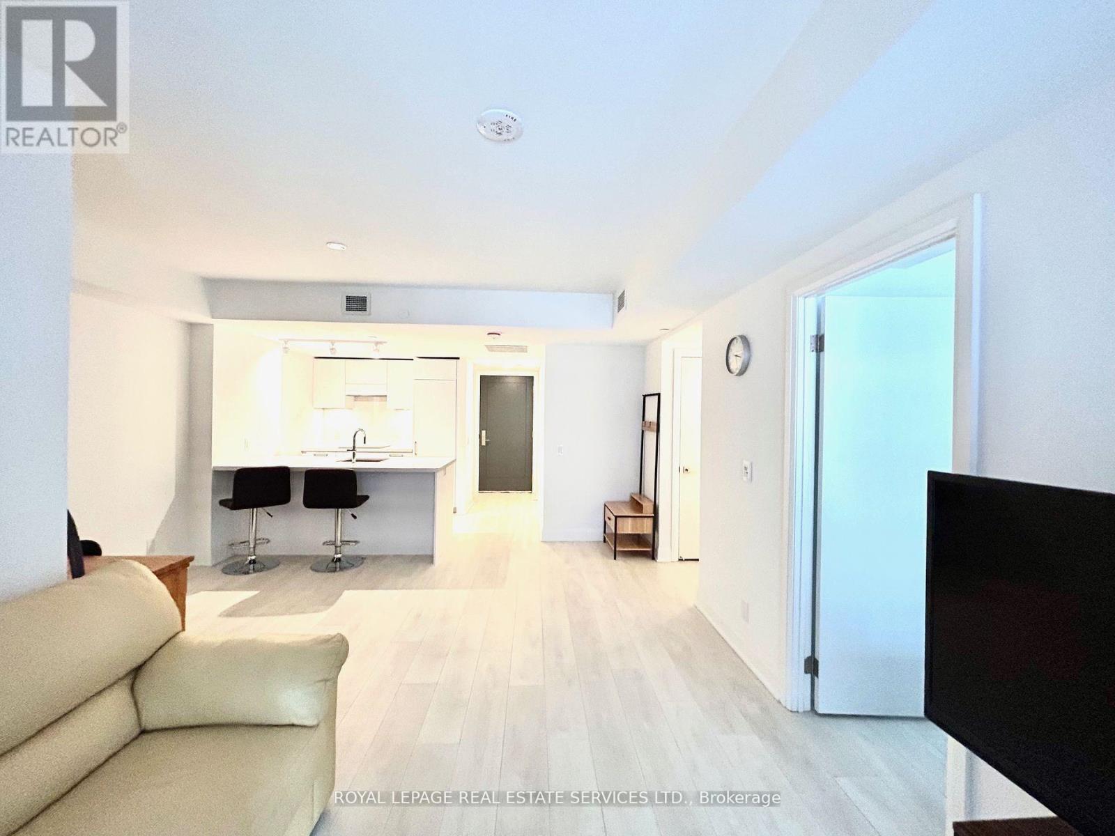 434 - 33 Frederick Todd Way, Toronto, Ontario  M4G 0C9 - Photo 3 - C13808788