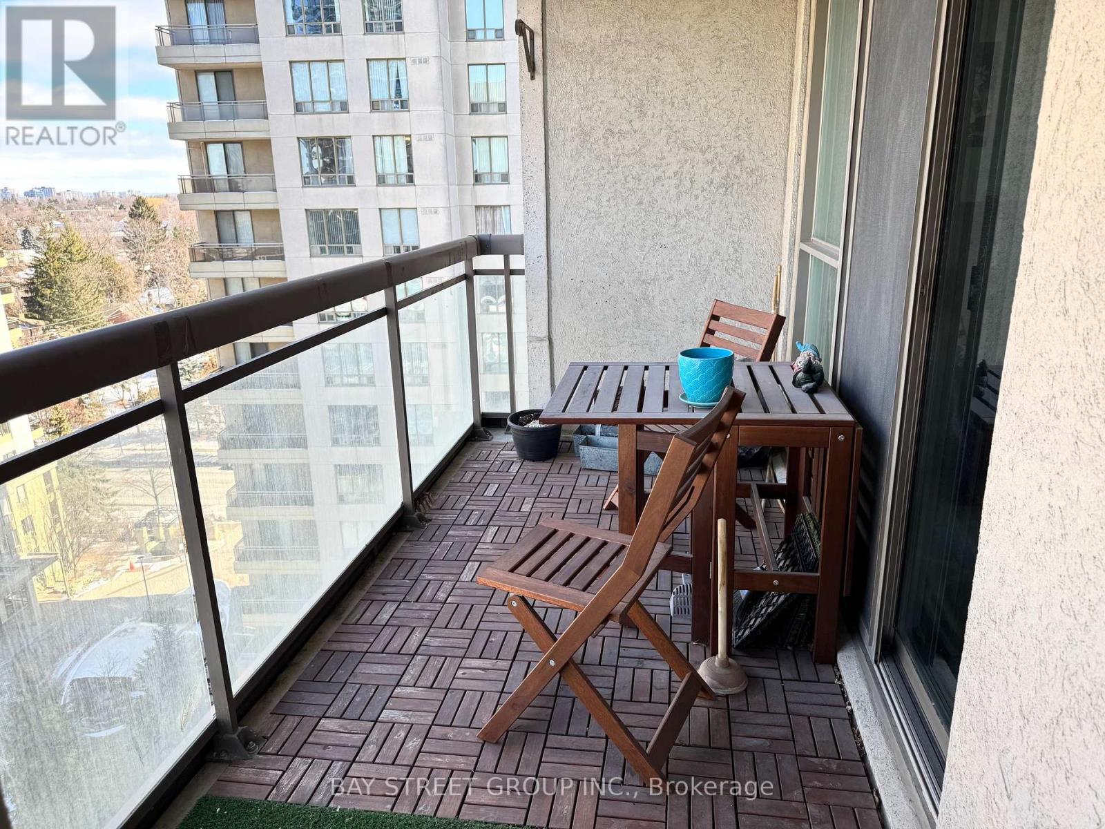 1203 - 18 Parkview Avenue, Toronto, Ontario  M2N 7H7 - Photo 15 - C13808790