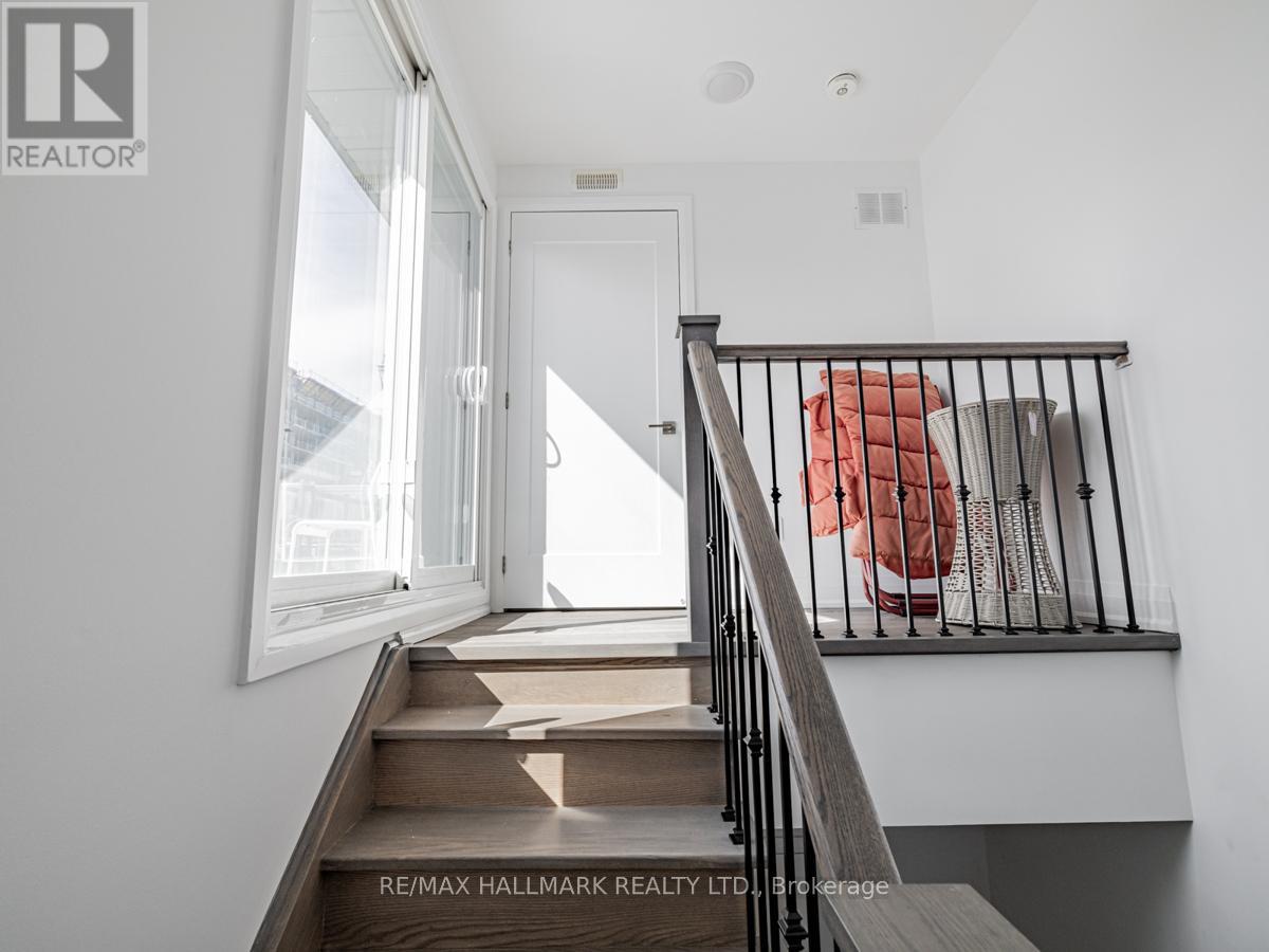 1 - 17 Greenbriar Road, Toronto, Ontario  M2K 0G7 - Photo 11 - C13808804