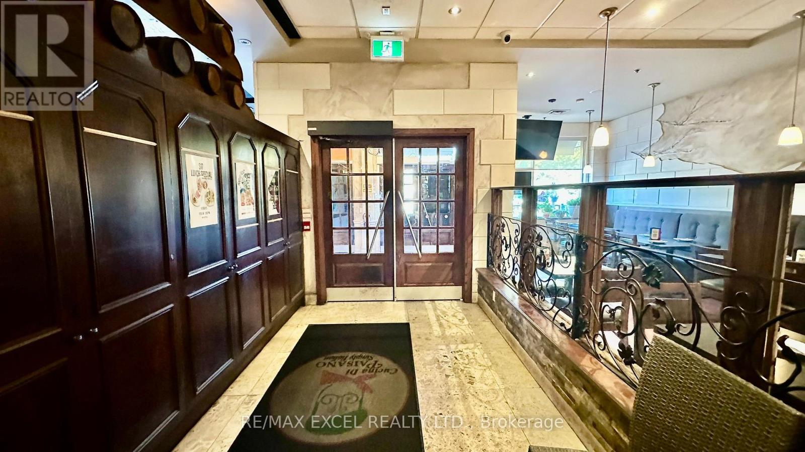 8,8a - 865 York Mills Road, Toronto, Ontario  M3B 1Y6 - Photo 2 - C13808844