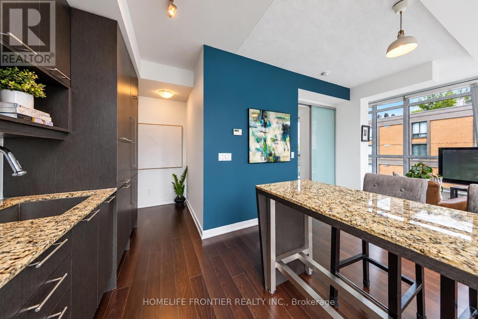 1404 - 199 Richmond Street W, Toronto, Ontario  M5V 0H4 - Photo 13 - C13808856