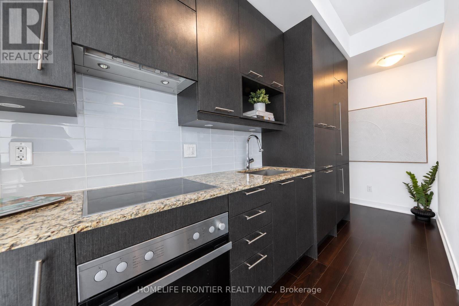 1404 - 199 Richmond Street W, Toronto, Ontario  M5V 0H4 - Photo 14 - C13808856
