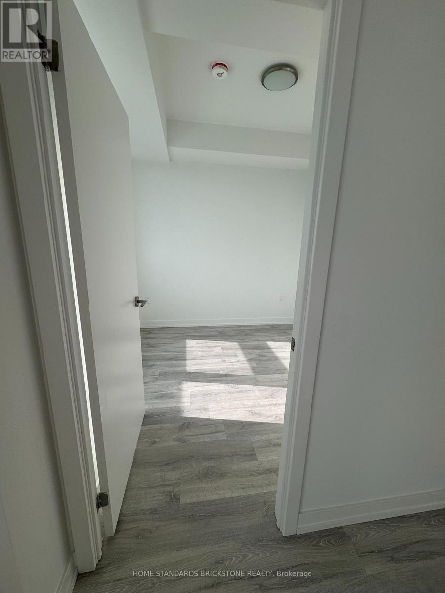 N2208 - 7 Golden Lion Heights, Toronto, Ontario  M2M 4E7 - Photo 20 - C13808862