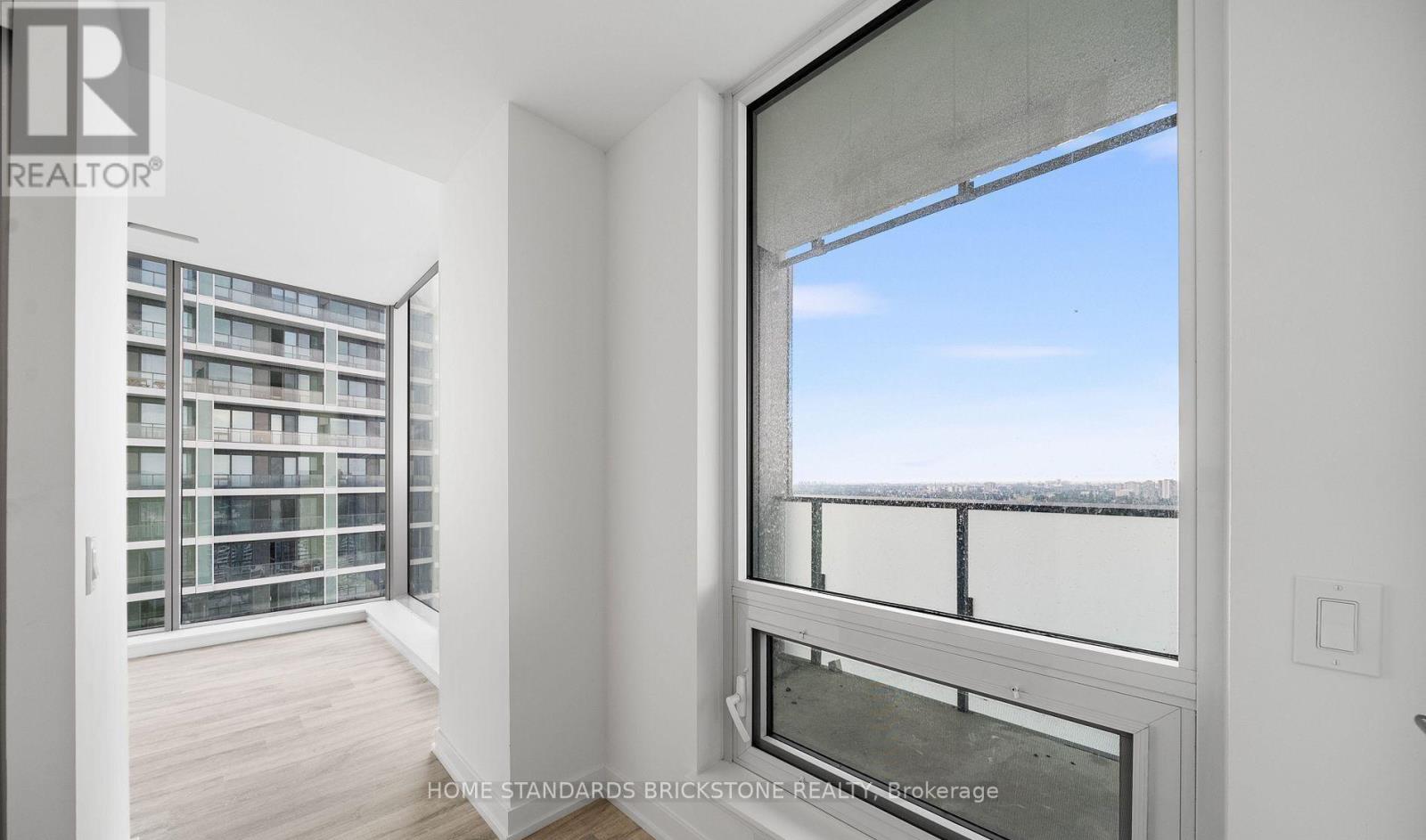 N2208 - 7 Golden Lion Heights, Toronto, Ontario  M2M 4E7 - Photo 5 - C13808862