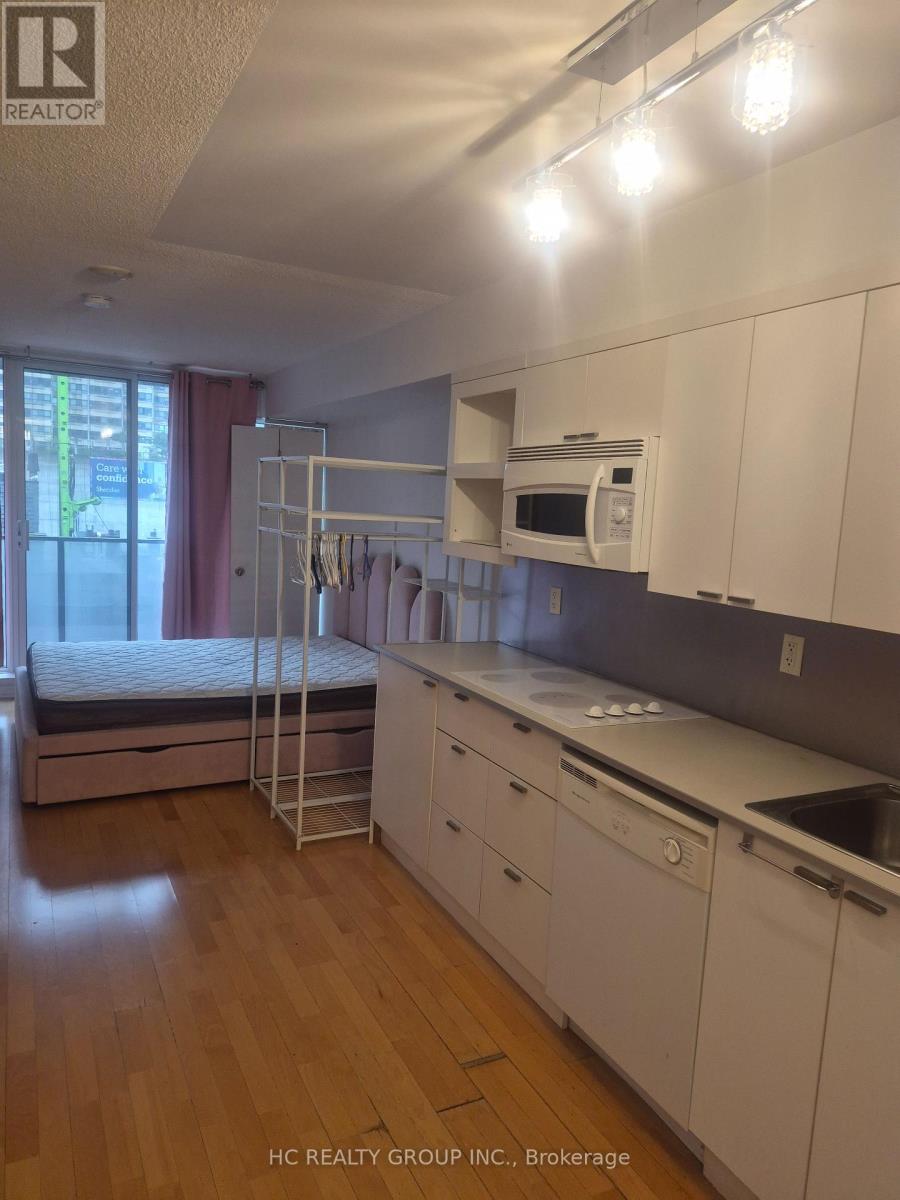 728 - 111 Elizabeth Street, Toronto, Ontario  M5G 1P7 - Photo 11 - C13808960
