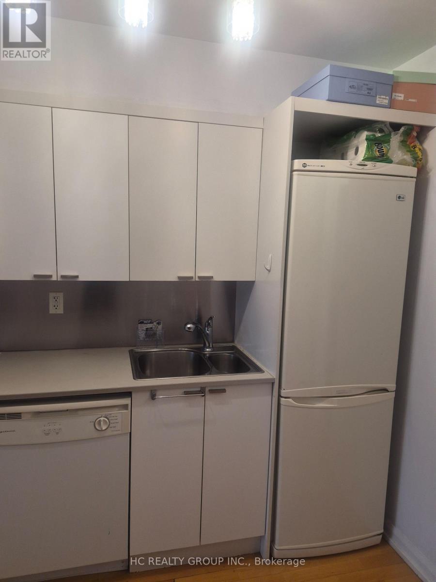 728 - 111 Elizabeth Street, Toronto, Ontario  M5G 1P7 - Photo 27 - C13808960