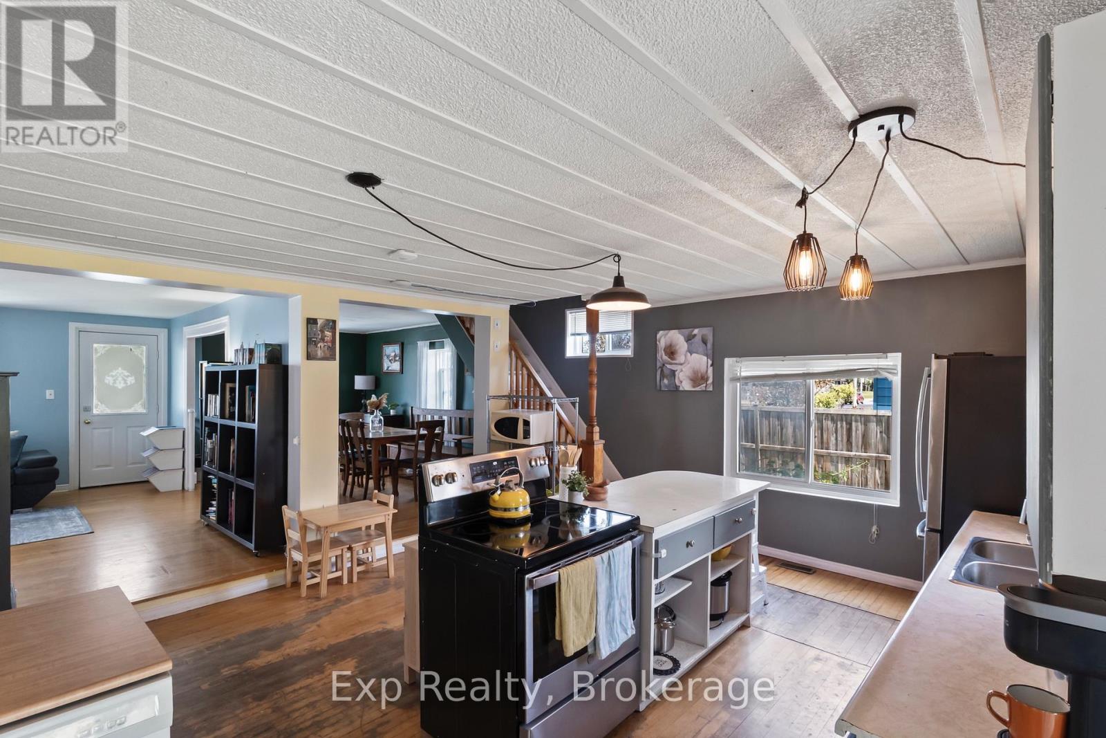 79 College Street E, Belleville, Ontario  K8P 2E8 - Photo 17 - X13808760