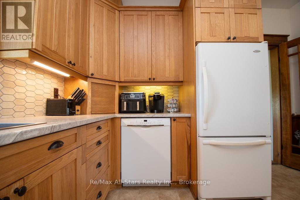 402 Mount Horeb Road, Kawartha Lakes, Ontario  K0L 2X0 - Photo 10 - X13808946