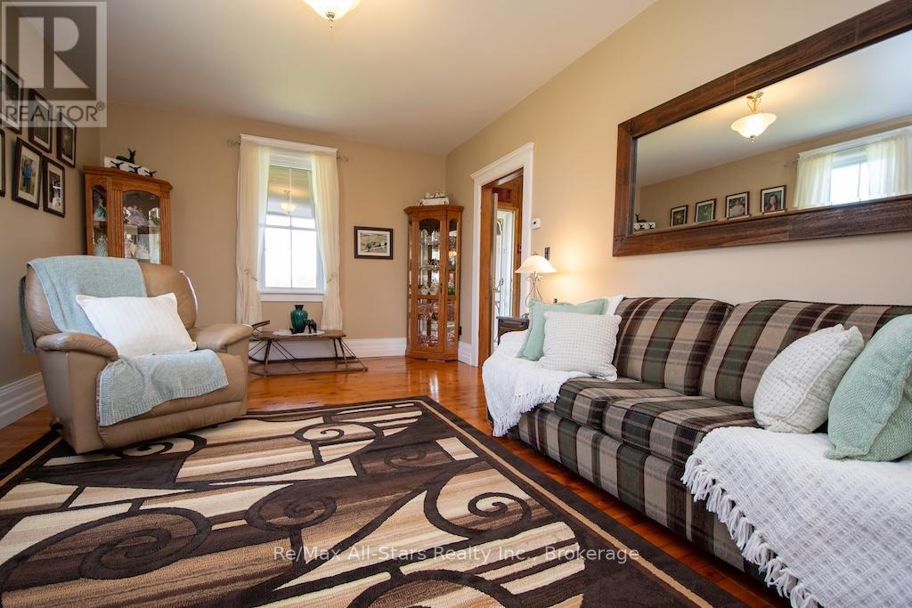 402 Mount Horeb Road, Kawartha Lakes, Ontario  K0L 2X0 - Photo 14 - X13808946