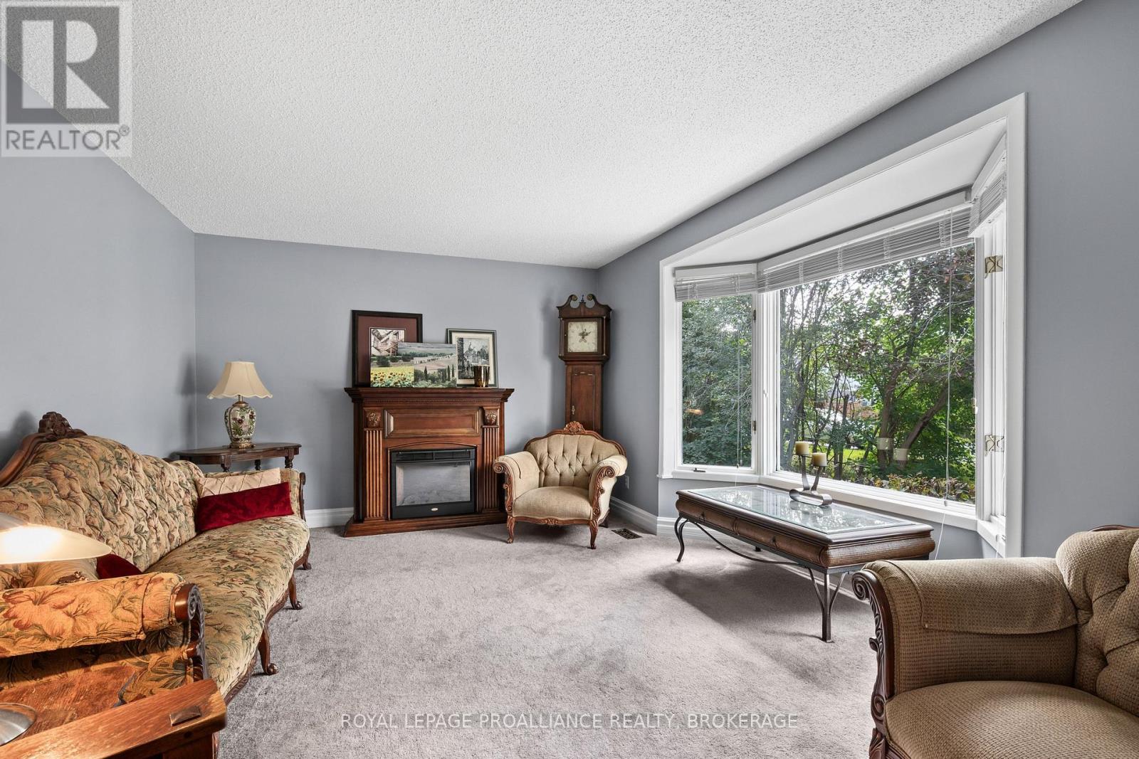 1212 Prince Charles Drive, Kingston, Ontario  K7M 5K1 - Photo 6 - X13808724