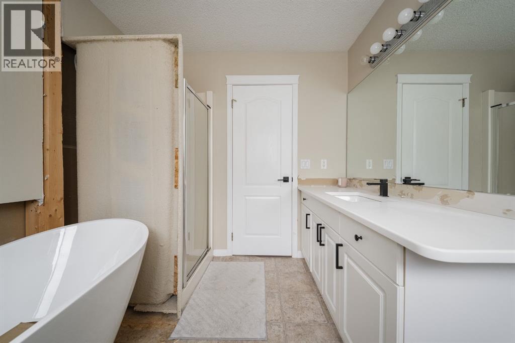 341 Diefenbaker Drive, Fort Mcmurray, Alberta T9K 2K1 - Photo 23 - A2345318