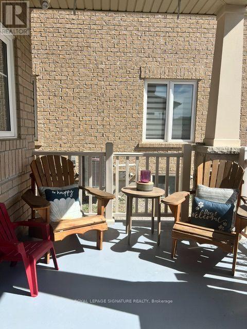 1832 Misthollow Drive, Pickering, Ontario  L1X 0A7 - Photo 3 - E13808868