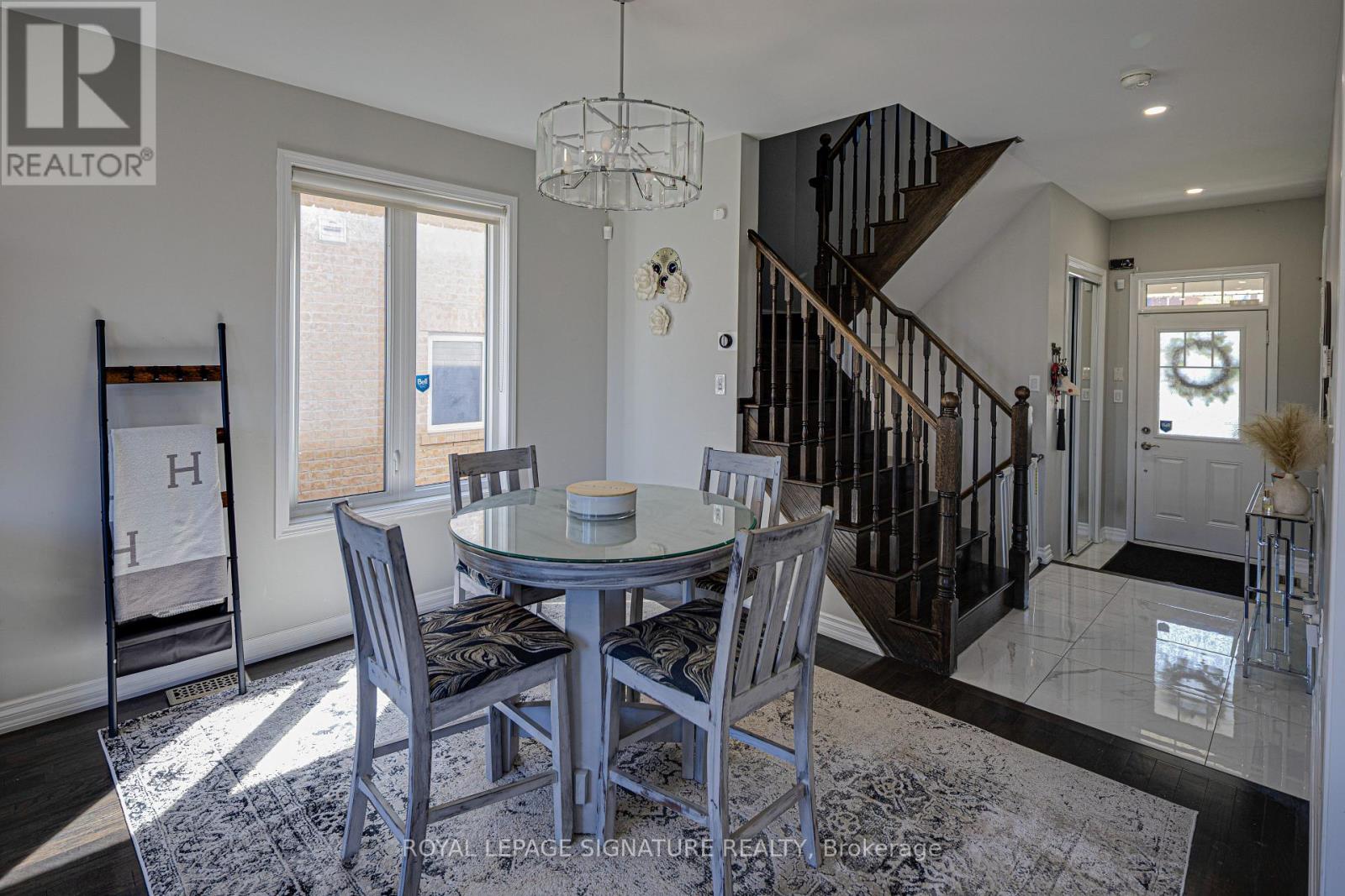 1832 Misthollow Drive, Pickering, Ontario  L1X 0A7 - Photo 7 - E13808868