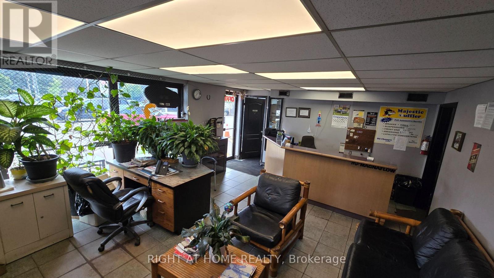 6462 Kingston Road, Toronto, Ontario  M1C 1L4 - Photo 10 - E13809026