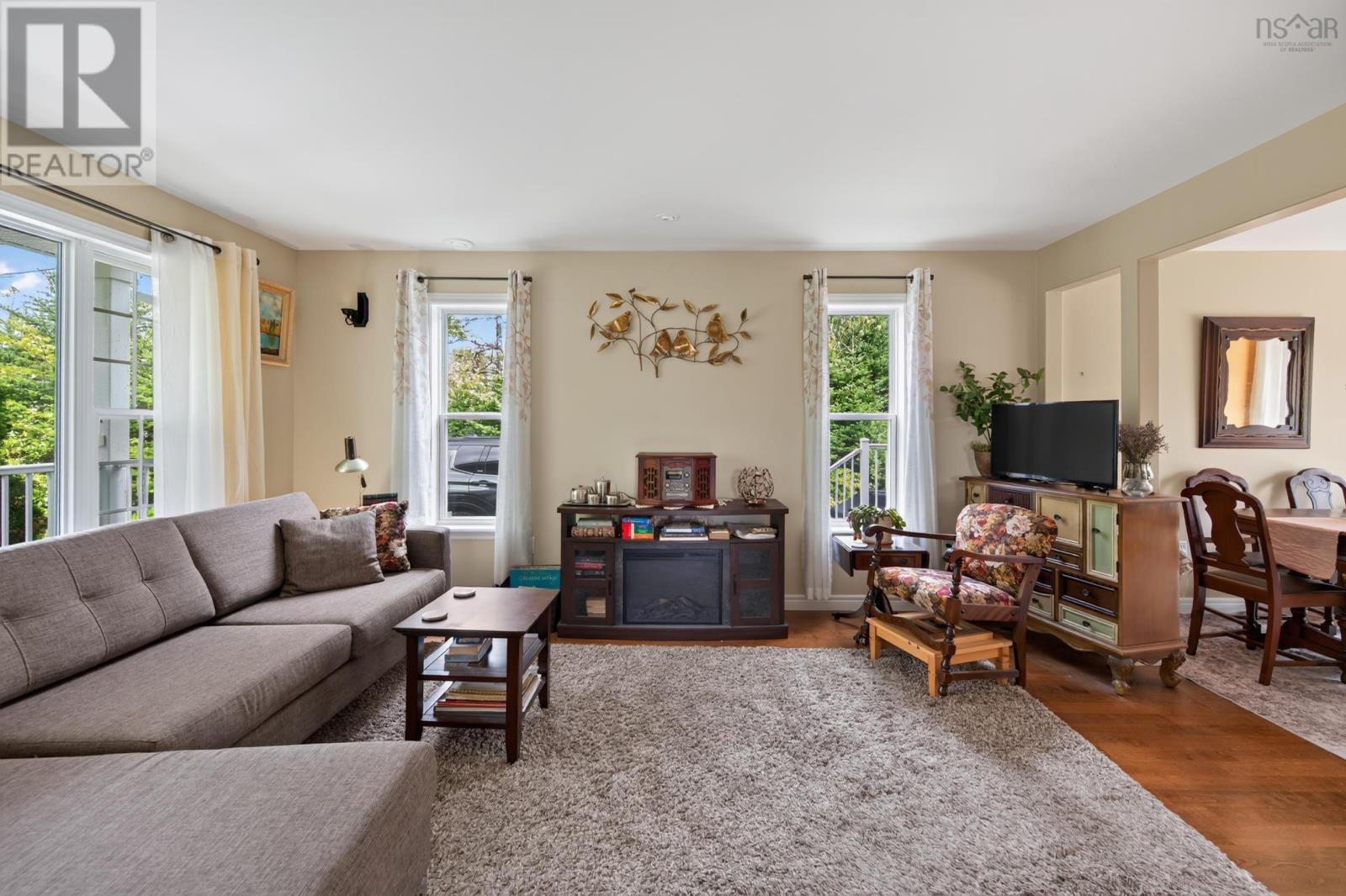 30 Bernice Drive photo 7