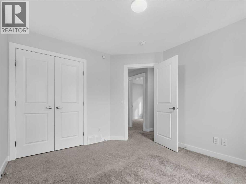 134 Hotchkiss Manor SE photo 43