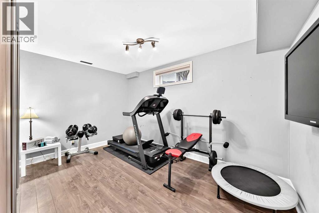343 Berkshire Place NW, Calgary, Alberta  T3K 1K8 - Photo 34 - A2344381