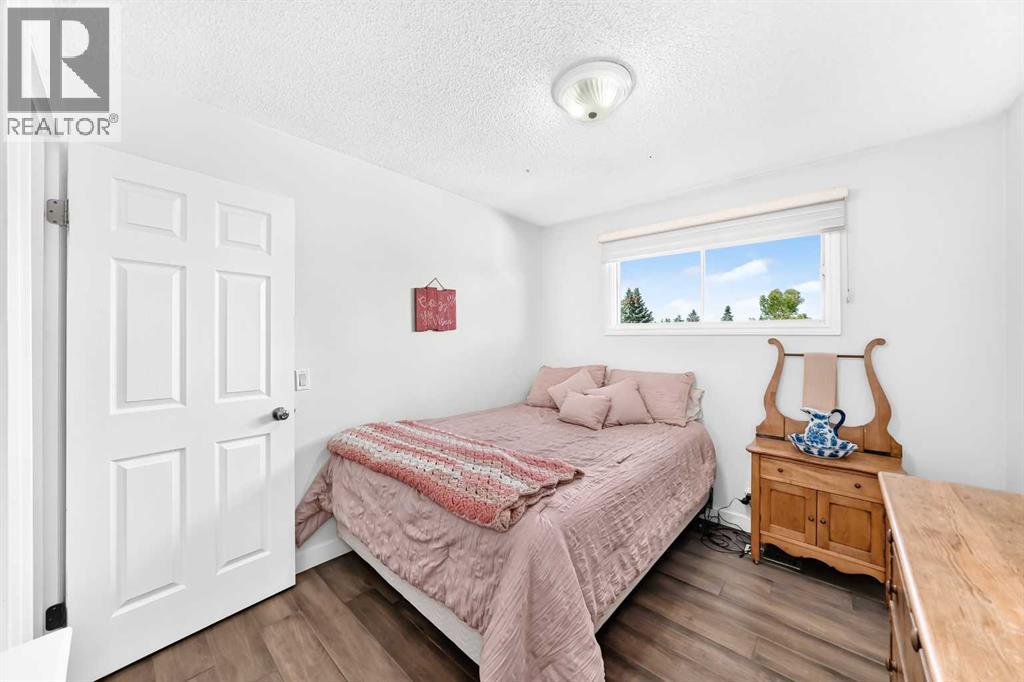 343 Berkshire Place NW, Calgary, Alberta  T3K 1K8 - Photo 22 - A2344381