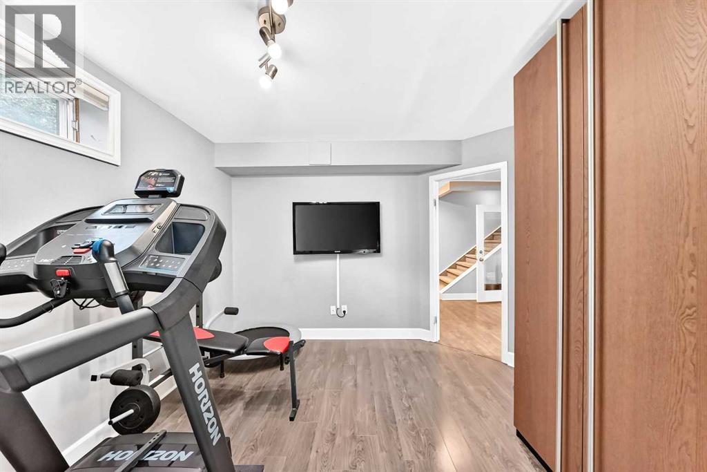 343 Berkshire Place NW, Calgary, Alberta  T3K 1K8 - Photo 35 - A2344381