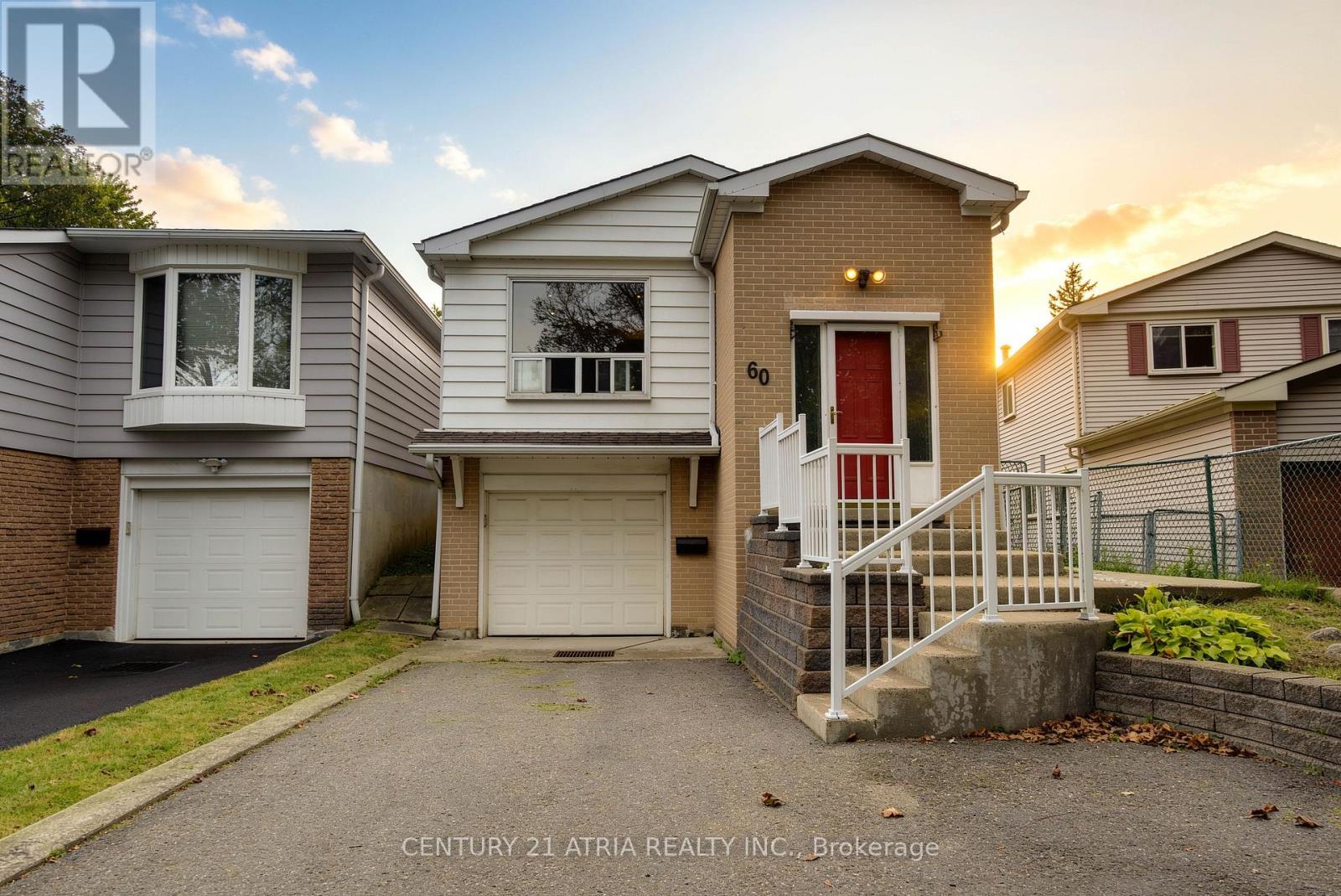 60 Snowshoe Crescent, Markham (German Mills), Ontario  L3T 4M6 - Photo 2 - N13808774