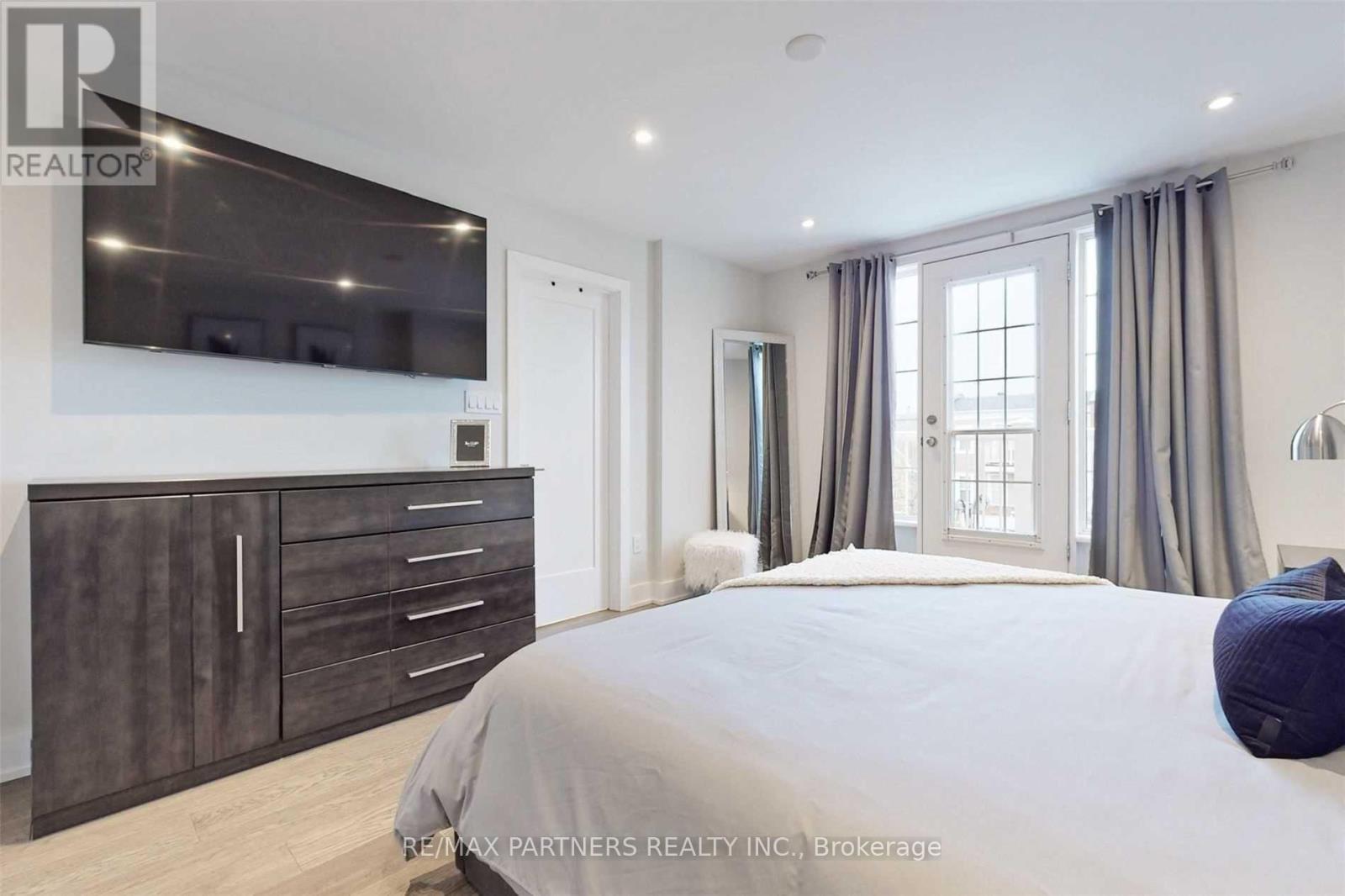 2722 Bur Oak Avenue, Markham, Ontario  L6B 1K5 - Photo 17 - N13808776