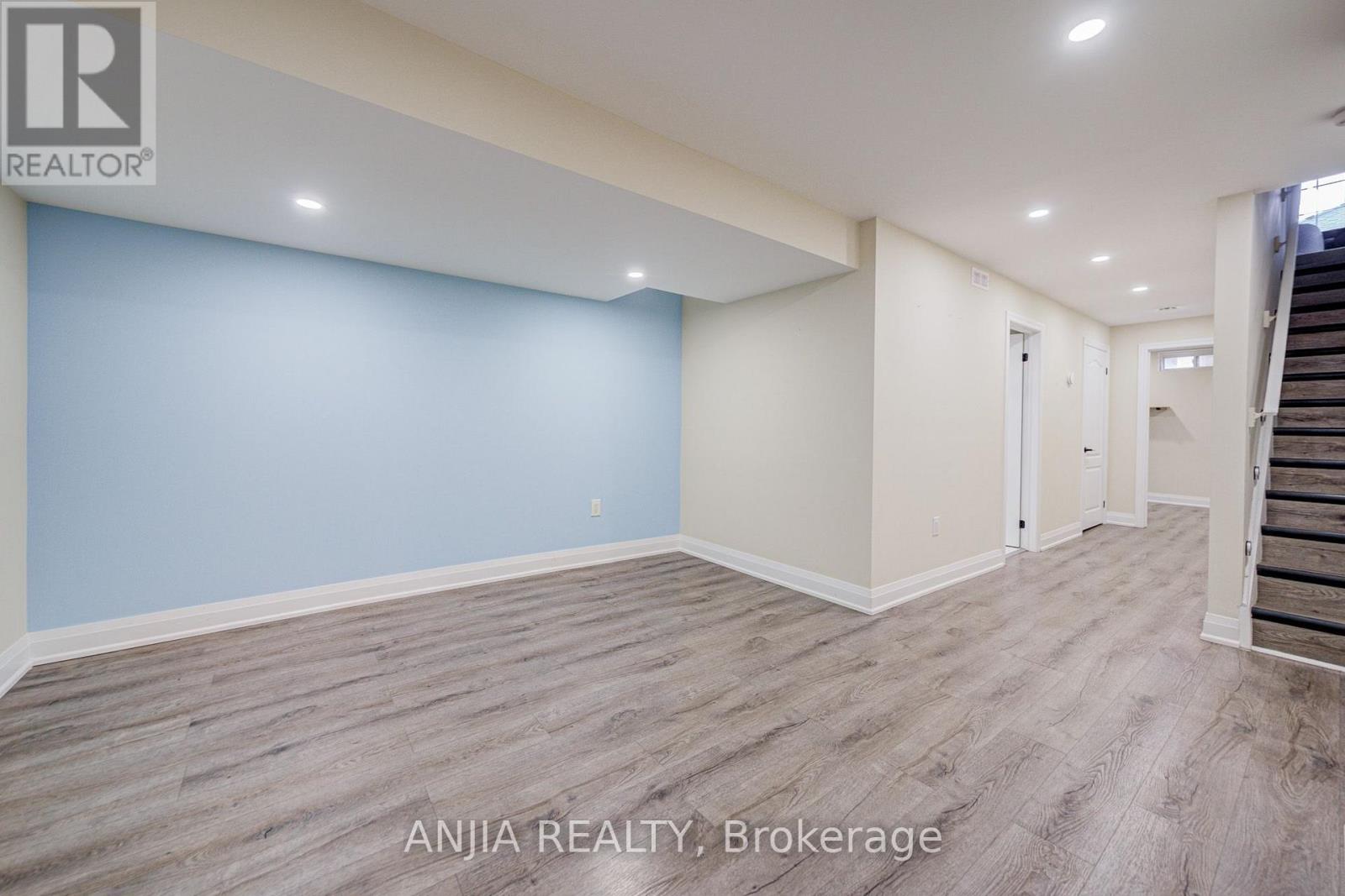 375 White's Hill Avenue, Markham, Ontario  L6B 0J3 - Photo 42 - N13809016