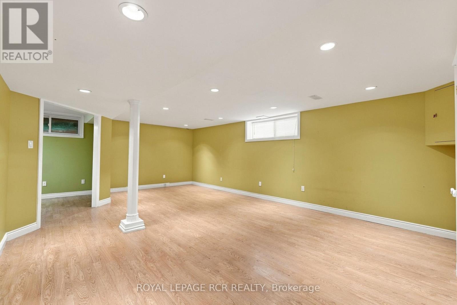70 Tecumseh Drive, Aurora, Ontario  L4G 2X4 - Photo 20 - N13809044