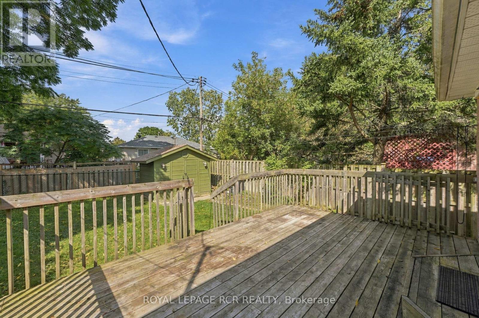 70 Tecumseh Drive, Aurora, Ontario  L4G 2X4 - Photo 33 - N13809044