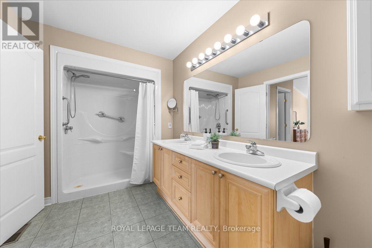 6 Amberlakes Drive, Ottawa, Ontario  K2S 1Z9 - Photo 26 - X13808884