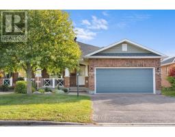 6 AMBERLAKES DRIVE, Ottawa, Ontario