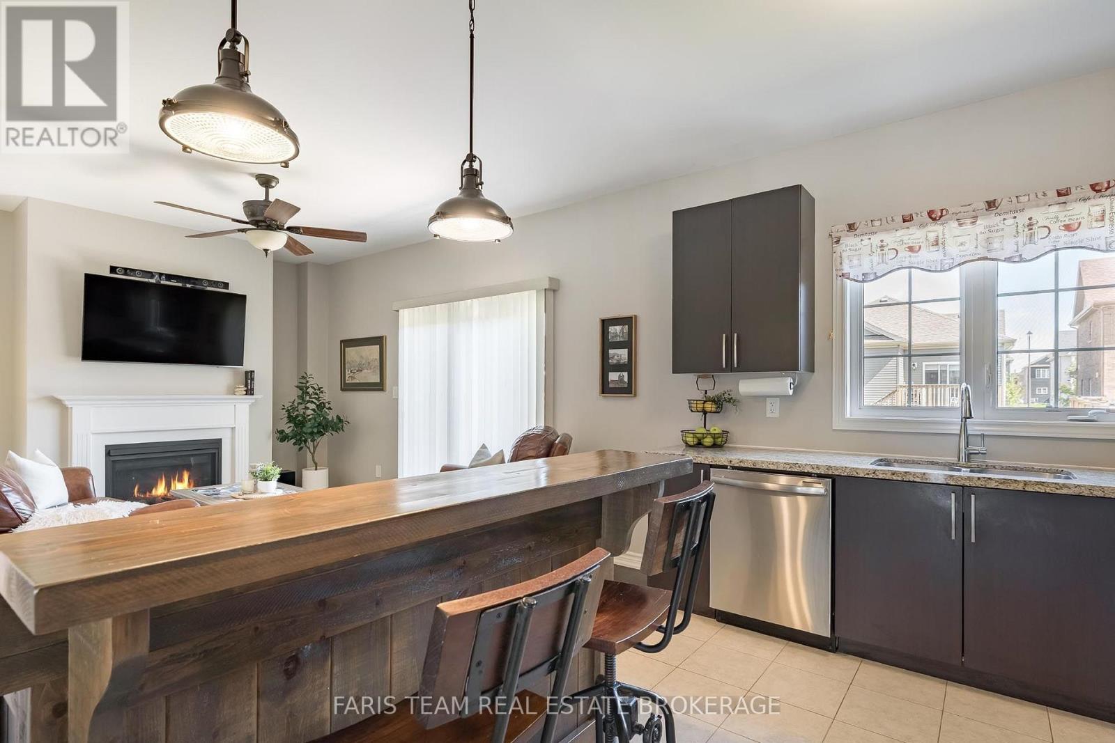 207 Springfield Crescent, Clearview (Stayner), Ontario  L0M 1S0 - Photo 10 - S13808846