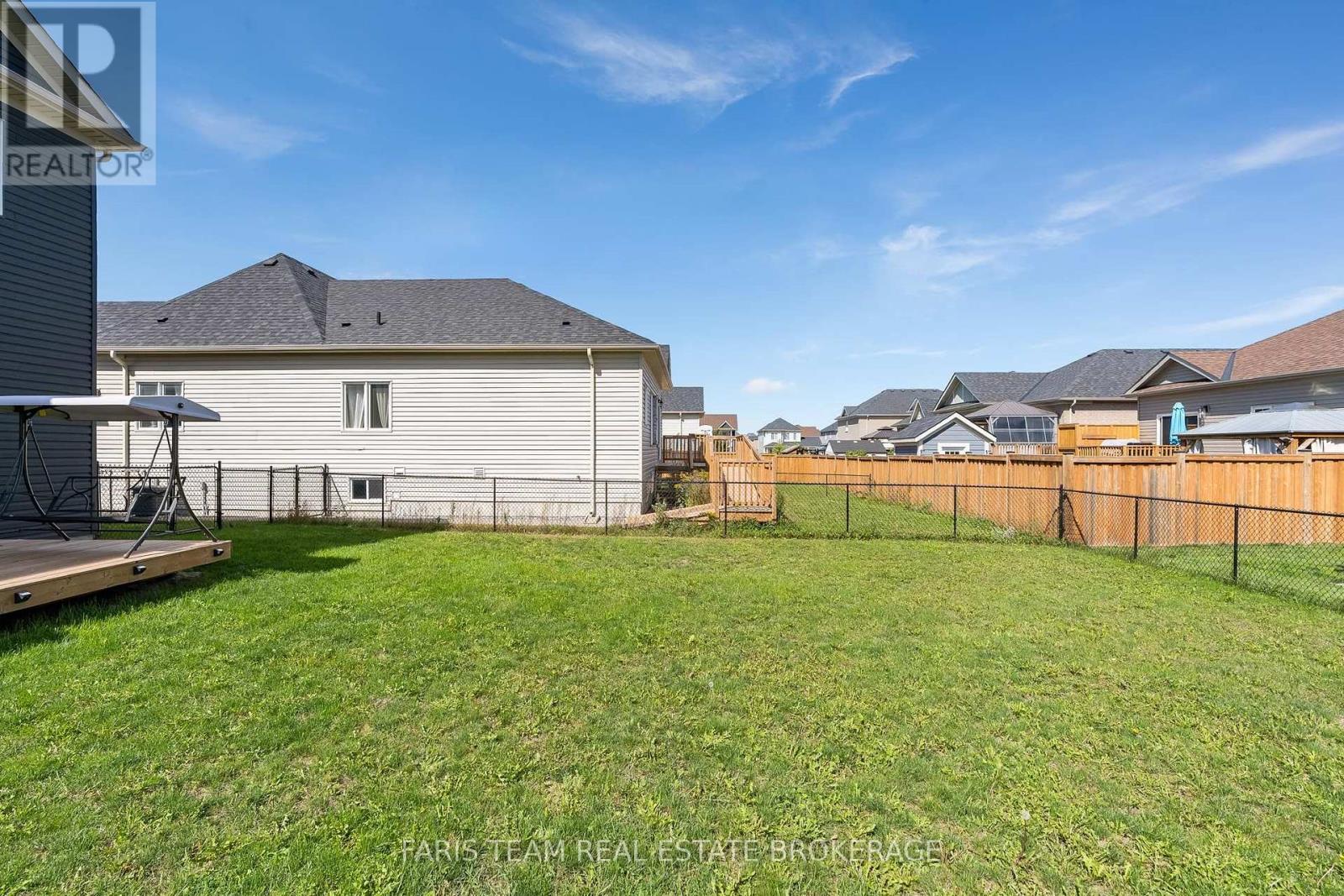 207 Springfield Crescent, Clearview (Stayner), Ontario  L0M 1S0 - Photo 29 - S13808846