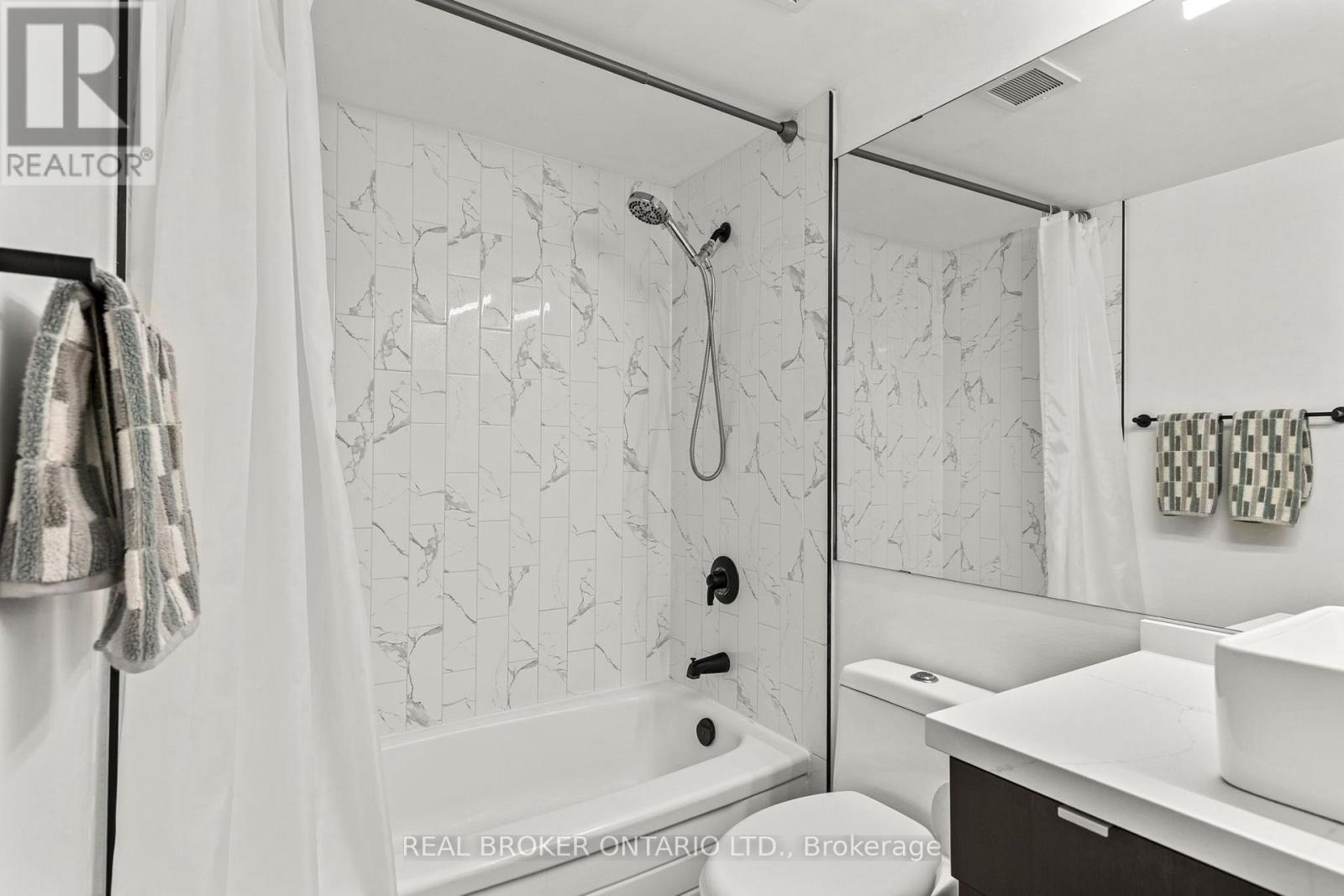 1407 - 65 Ellen Street, Barrie, Ontario  L4N 3A5 - Photo 21 - S13808880