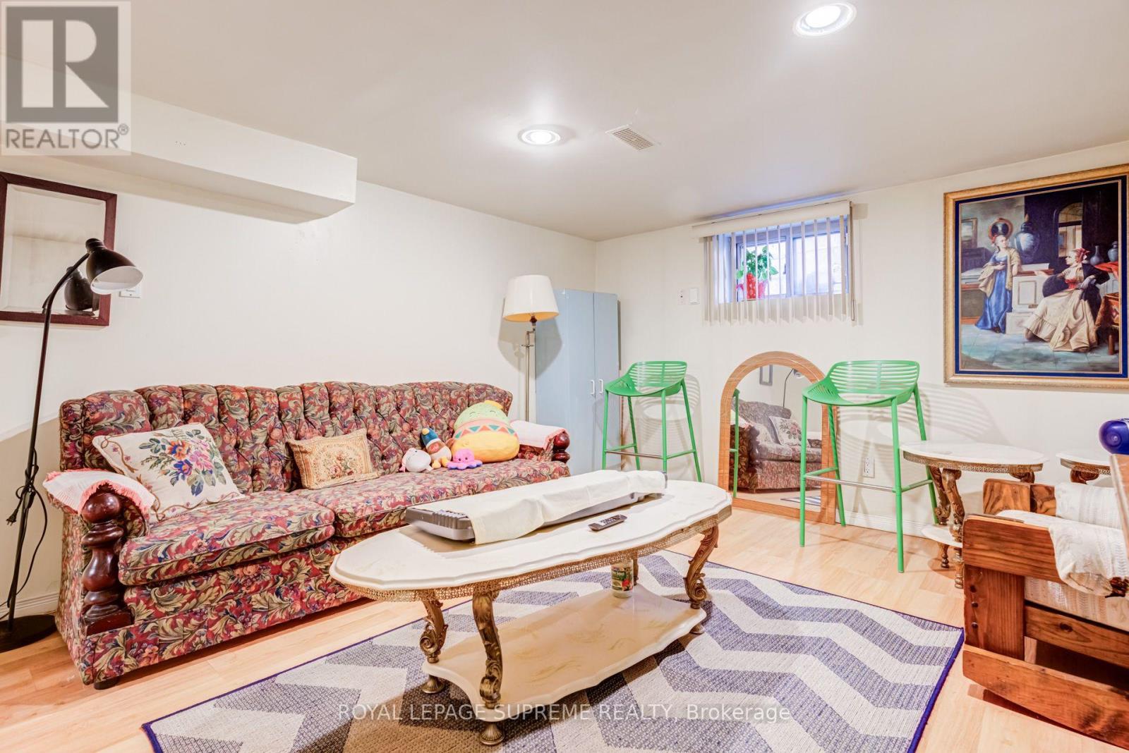 136 Winston Park Boulevard, Toronto, Ontario  M3K 1C5 - Photo 25 - W13808762