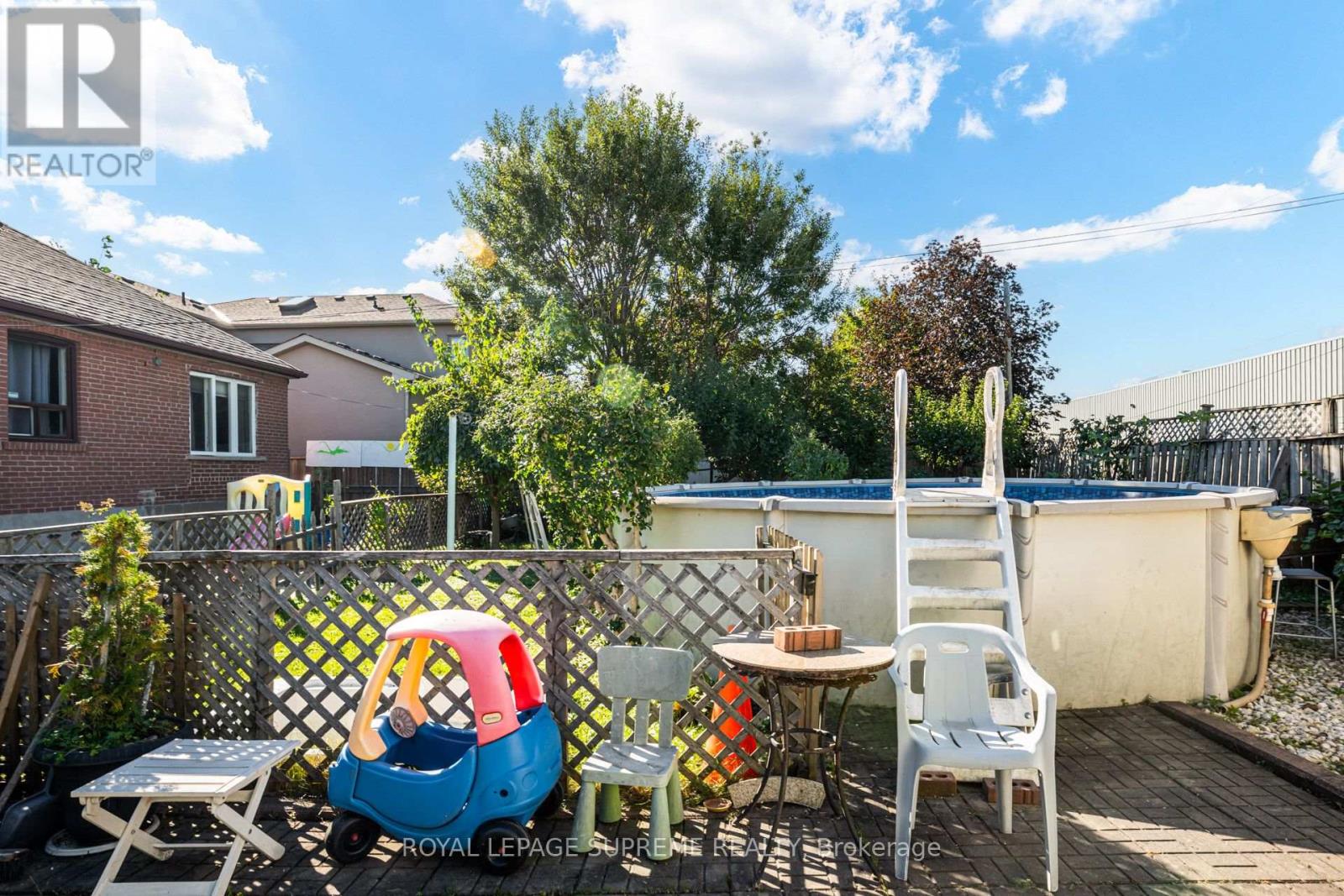 136 Winston Park Boulevard, Toronto, Ontario  M3K 1C5 - Photo 33 - W13808762