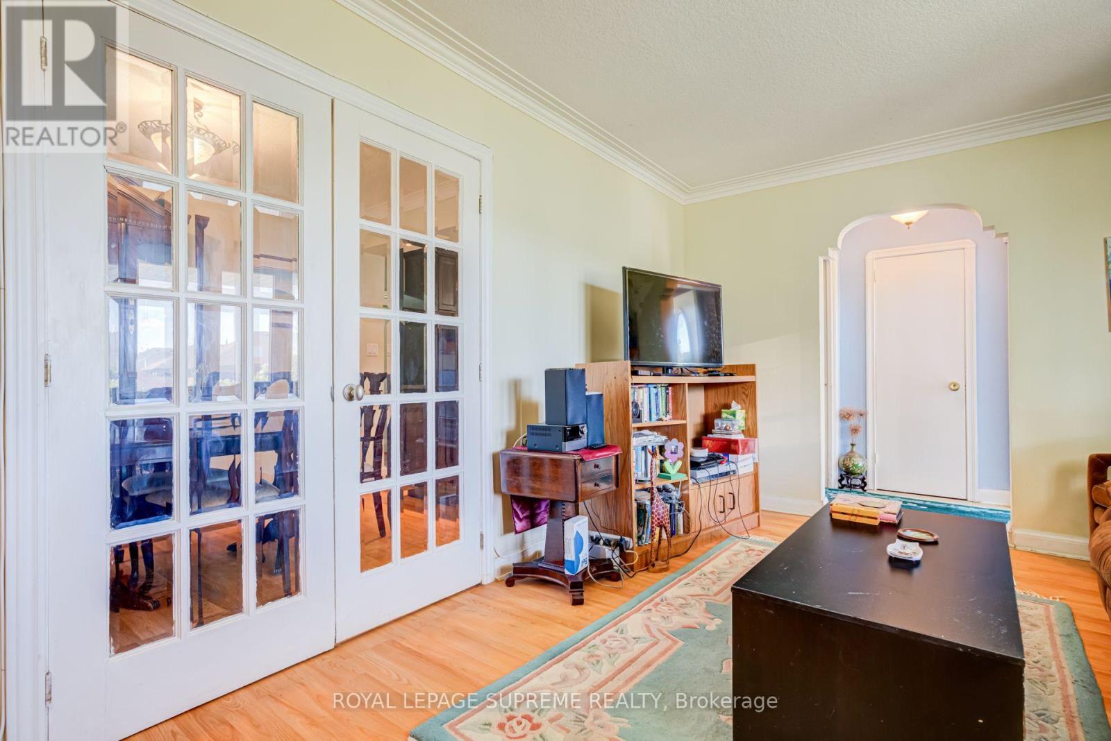 136 Winston Park Boulevard, Toronto, Ontario  M3K 1C5 - Photo 9 - W13808762