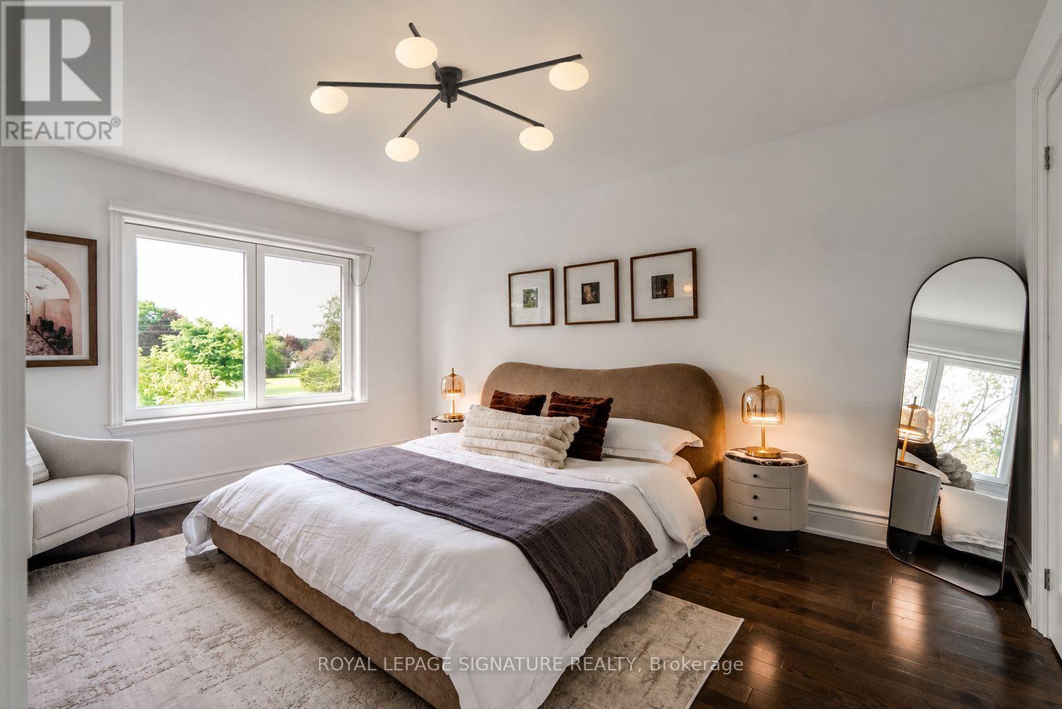 18 Matthew Court, Toronto, Ontario  M9B 0C1 - Photo 14 - W13808796