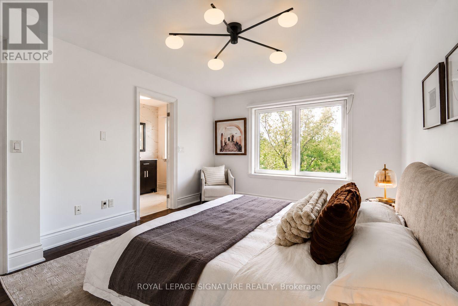 18 Matthew Court, Toronto, Ontario  M9B 0C1 - Photo 15 - W13808796