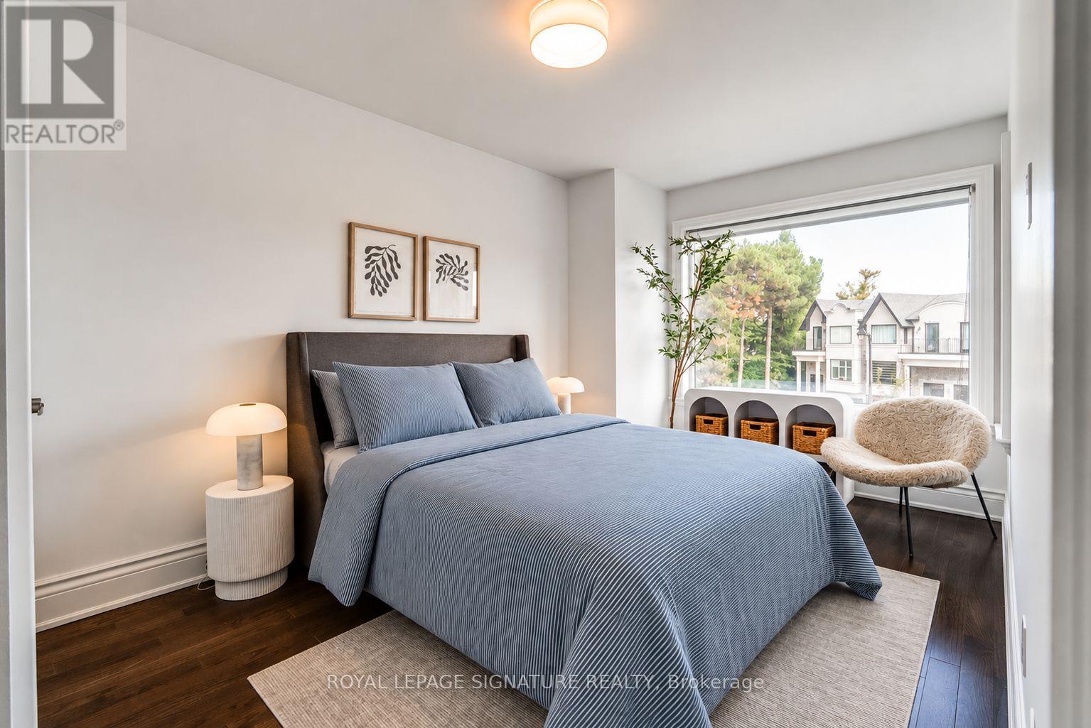 18 Matthew Court, Toronto, Ontario  M9B 0C1 - Photo 20 - W13808796