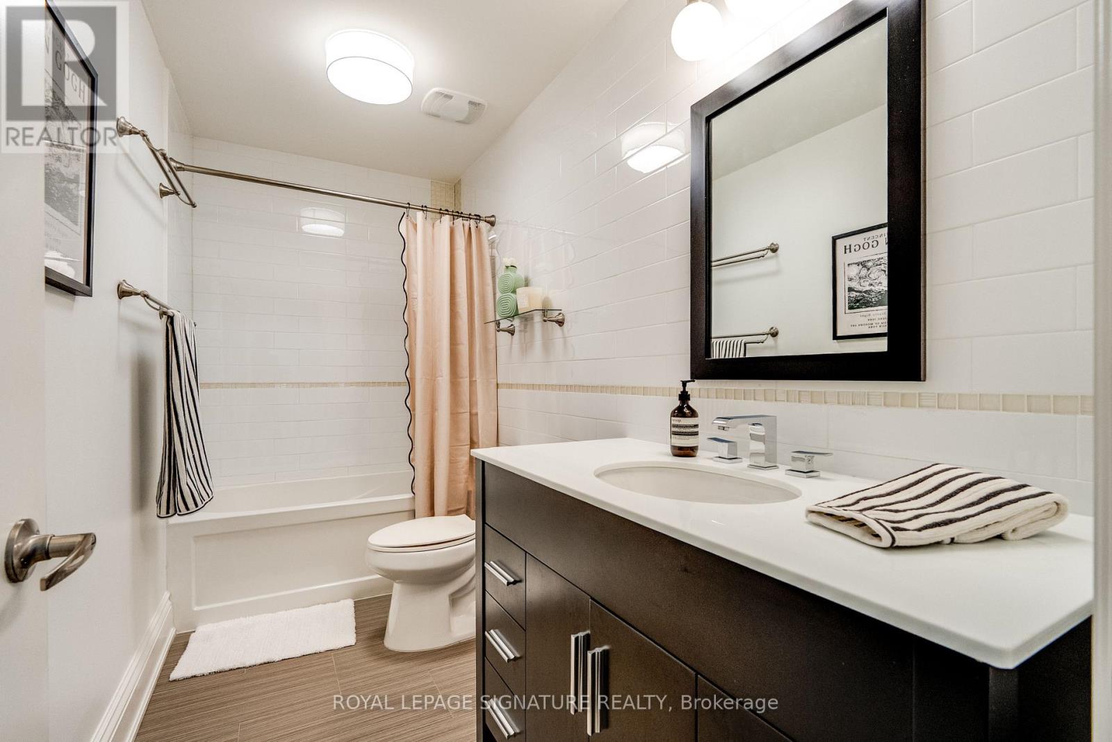 18 Matthew Court, Toronto, Ontario  M9B 0C1 - Photo 25 - W13808796