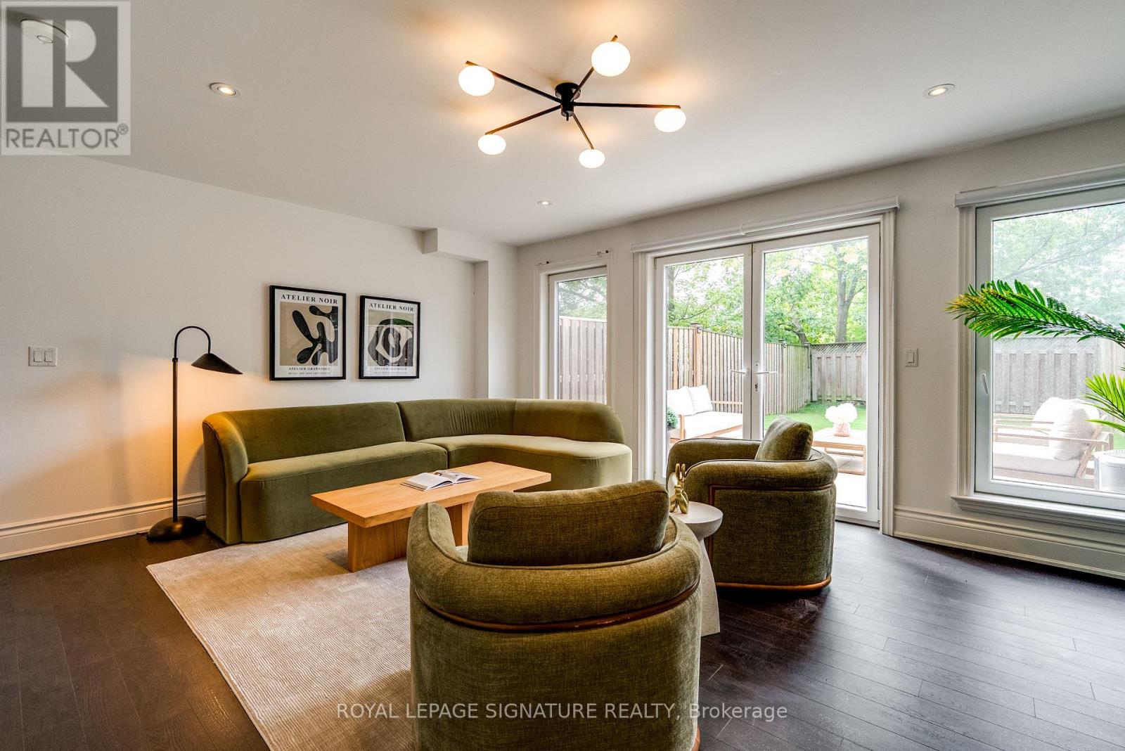 18 Matthew Court, Toronto, Ontario  M9B 0C1 - Photo 29 - W13808796