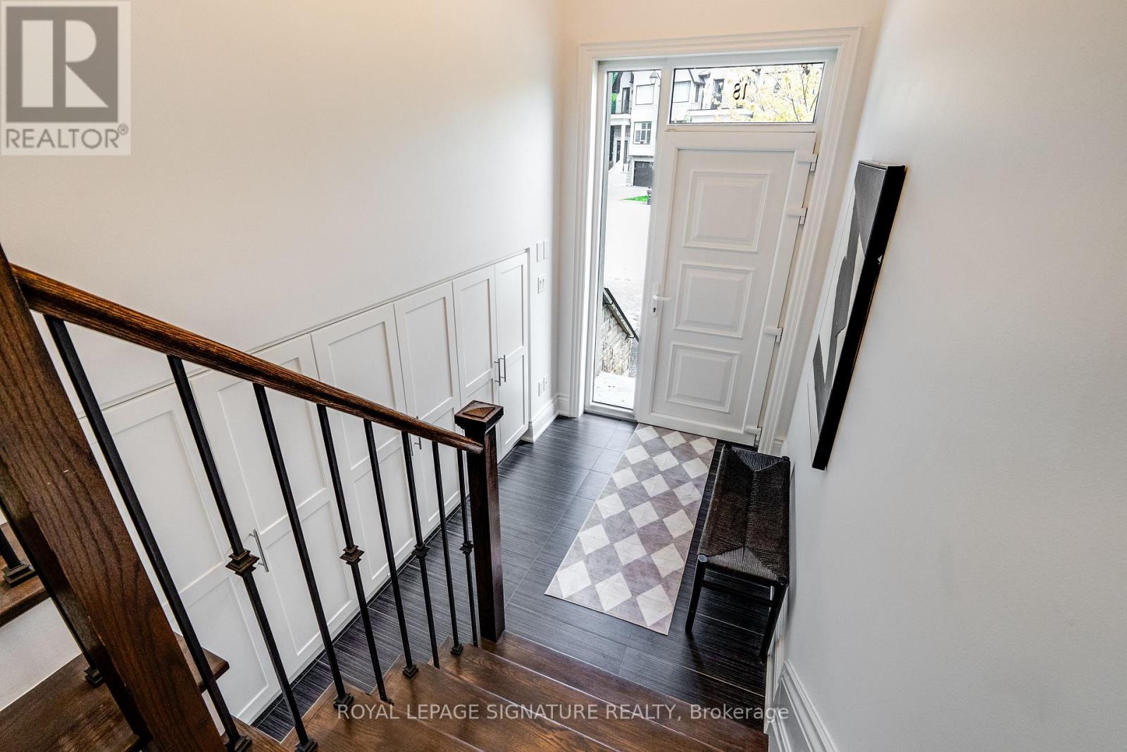 18 Matthew Court, Toronto, Ontario  M9B 0C1 - Photo 34 - W13808796
